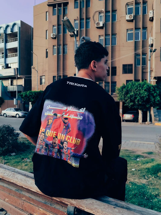 TRIXoRa Més Que Un Club T-Shirt